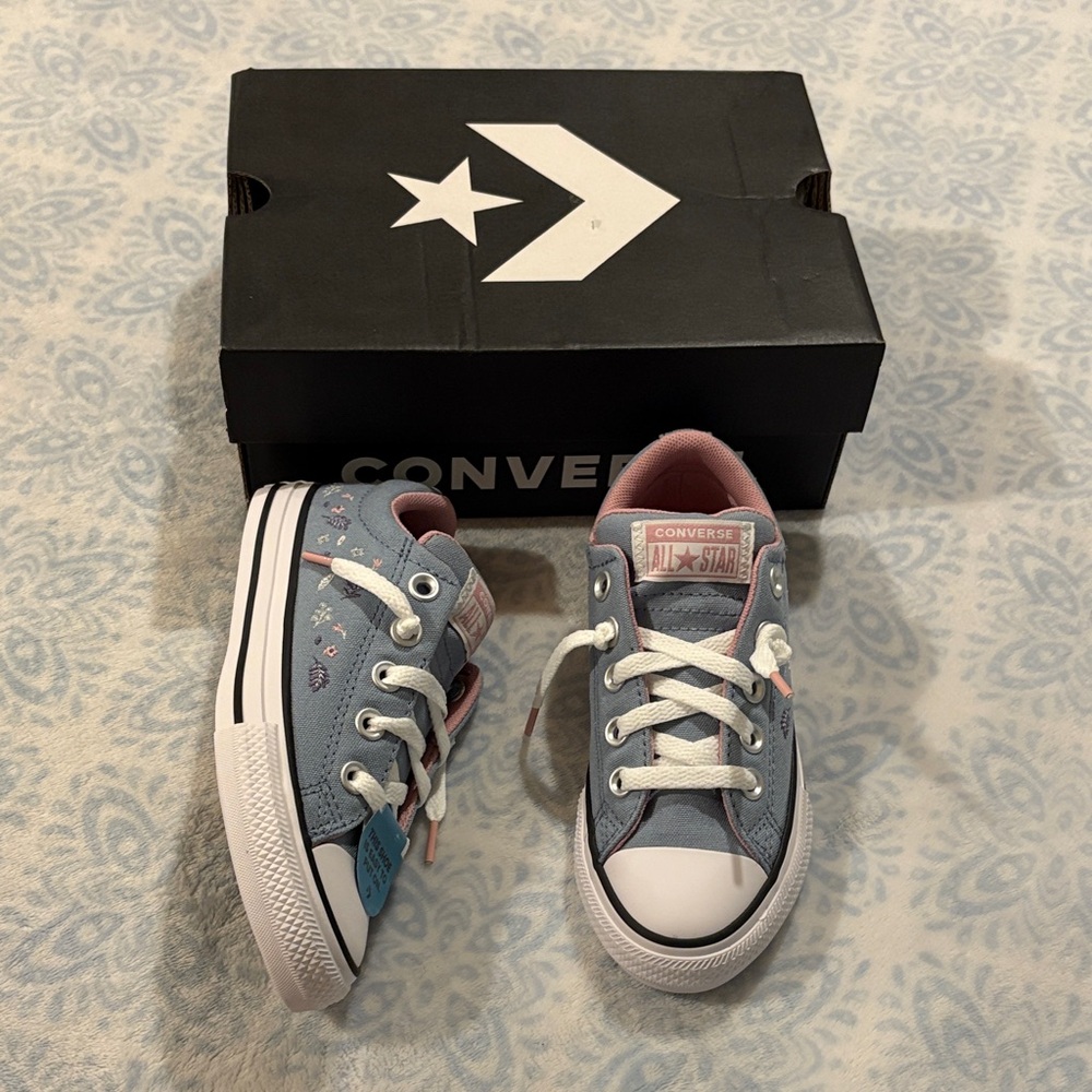 Converse Kids' Blue and Pink Sneakers